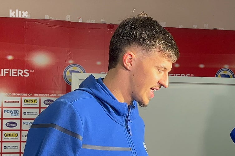 Muharemović povrijedio rame, ali će stisnuti zube i za Beč: “Idemo po zacrtani cilj” Muharemović povrijedio rame, ali će stisnuti zube i za Beč: “Idemo po zacrtani cilj”