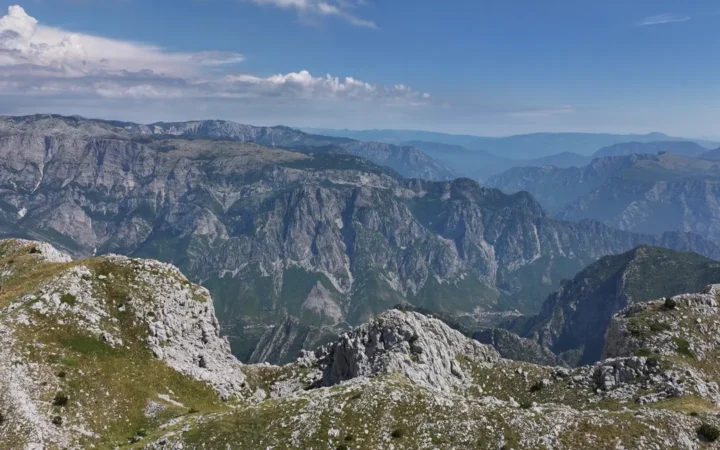 Zovu je jednom od najljepših planina u Bosni i Hercegovini: Pogledajte Čabulju iz zraka
